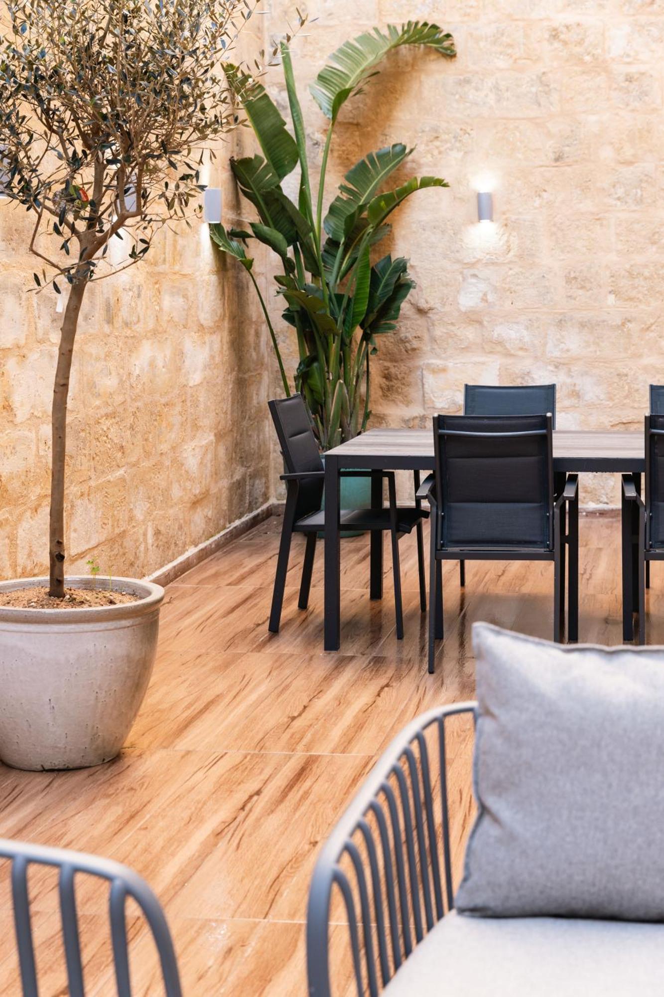Valletta Waterfront Backyard Flat By Arcobnb Il-Furjana Luaran gambar